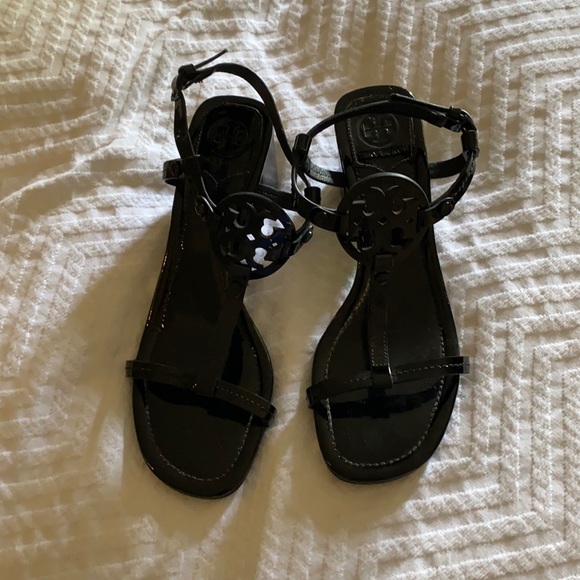 Tory Burch Shoes - Tory Burch T-Strap Sandals